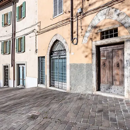 Apartamento Urban Oasis: With Garden Perugia