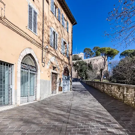 Urban Oasis: With Garden Perugia