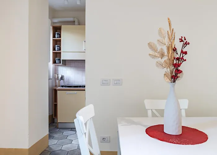 Guesthost - Urban Oasis - With Garden Perugia