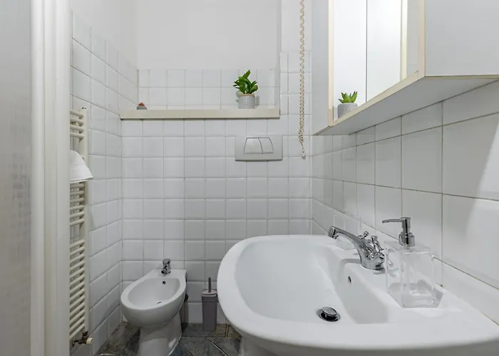 Guesthost - Urban Oasis - With Garden * Perugia