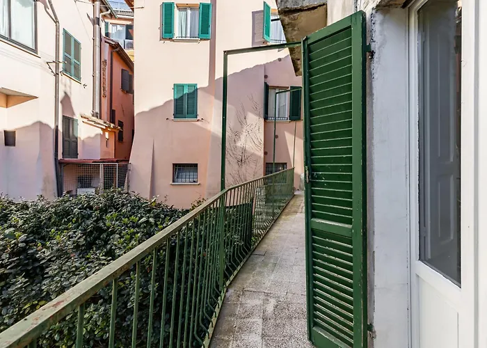 Guesthost - Urban Oasis - With Garden