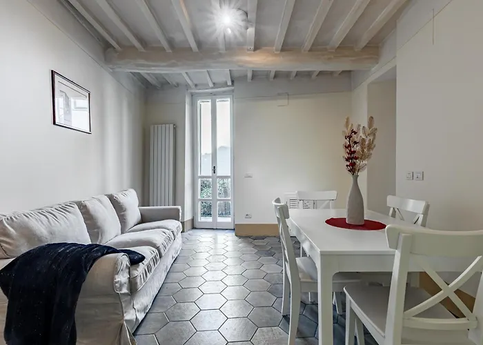 Guesthost - Urban Oasis - With Garden * Perugia